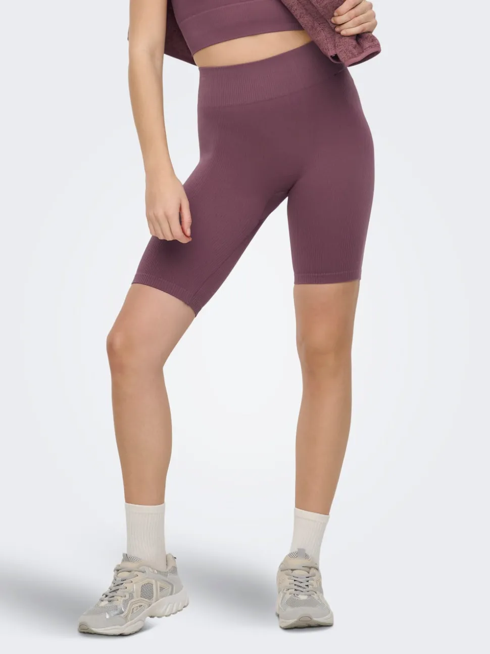 ONPJAIA Høy midje Slim Fit Byshorts