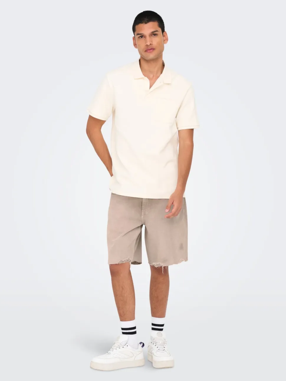ONSEDGE Middels høy midje Straight Fit Shorts