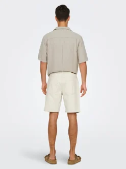 ONSEDGE Middels høy midje Straight Fit Shorts