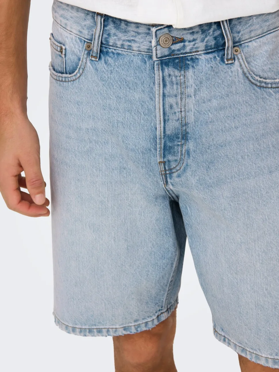 ONSEDGE Middels høy midje Straight Fit Shorts