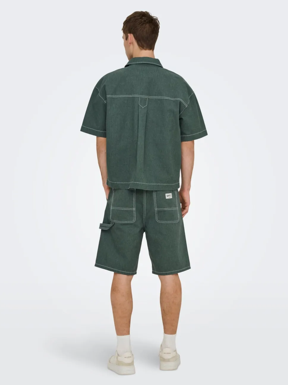 ONSEDGE Middels høyt snitt Straight Fit Shorts med 5 lommer