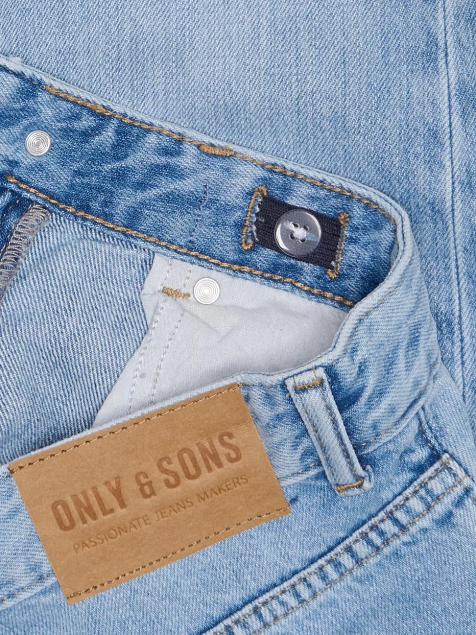 OSJEDGE Middels høyt snitt Straight Fit Jeans