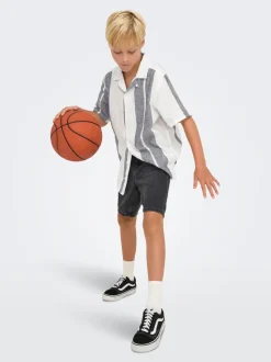 OSJEDGE Middels høyt snitt Straight Fit Shorts